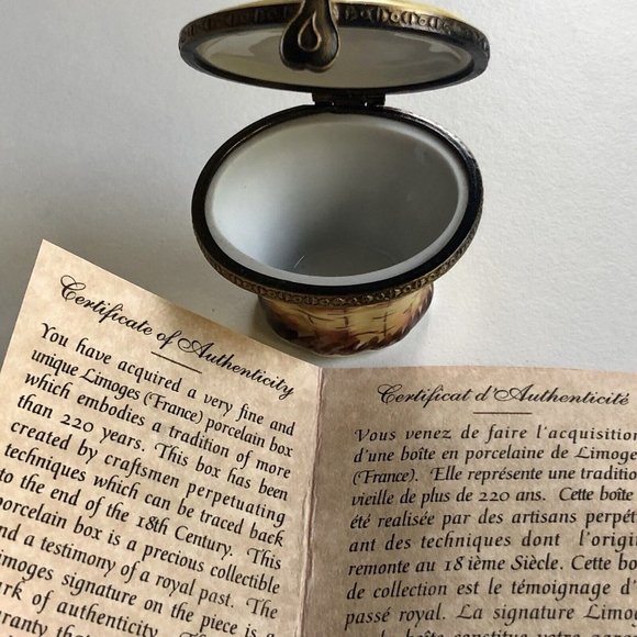 Peint Main LIMOGES HandPainted Pear Clasp FRUIT BASKET Copper Hinged Trinket Box - Picture 5 of 5